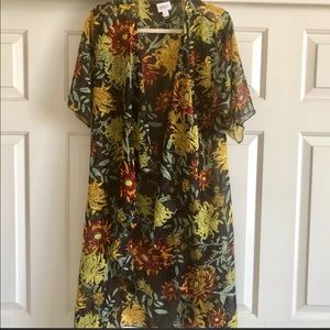 Sheer floral Lindsay Lularoe